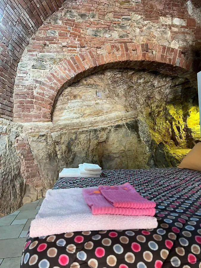 Appartamento Loft incantevole Castagneto Carducci
